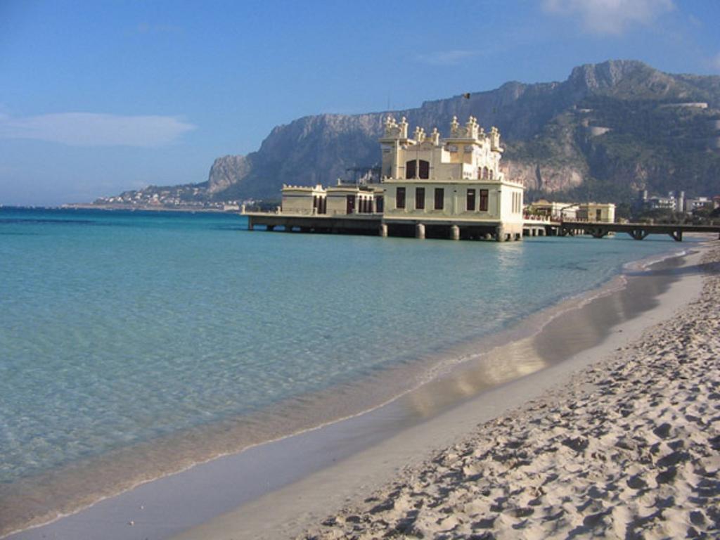 Casa Lunastella Locazione Turistica 蒙德罗 外观 照片
